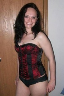 , 20  female escort, eauclaire